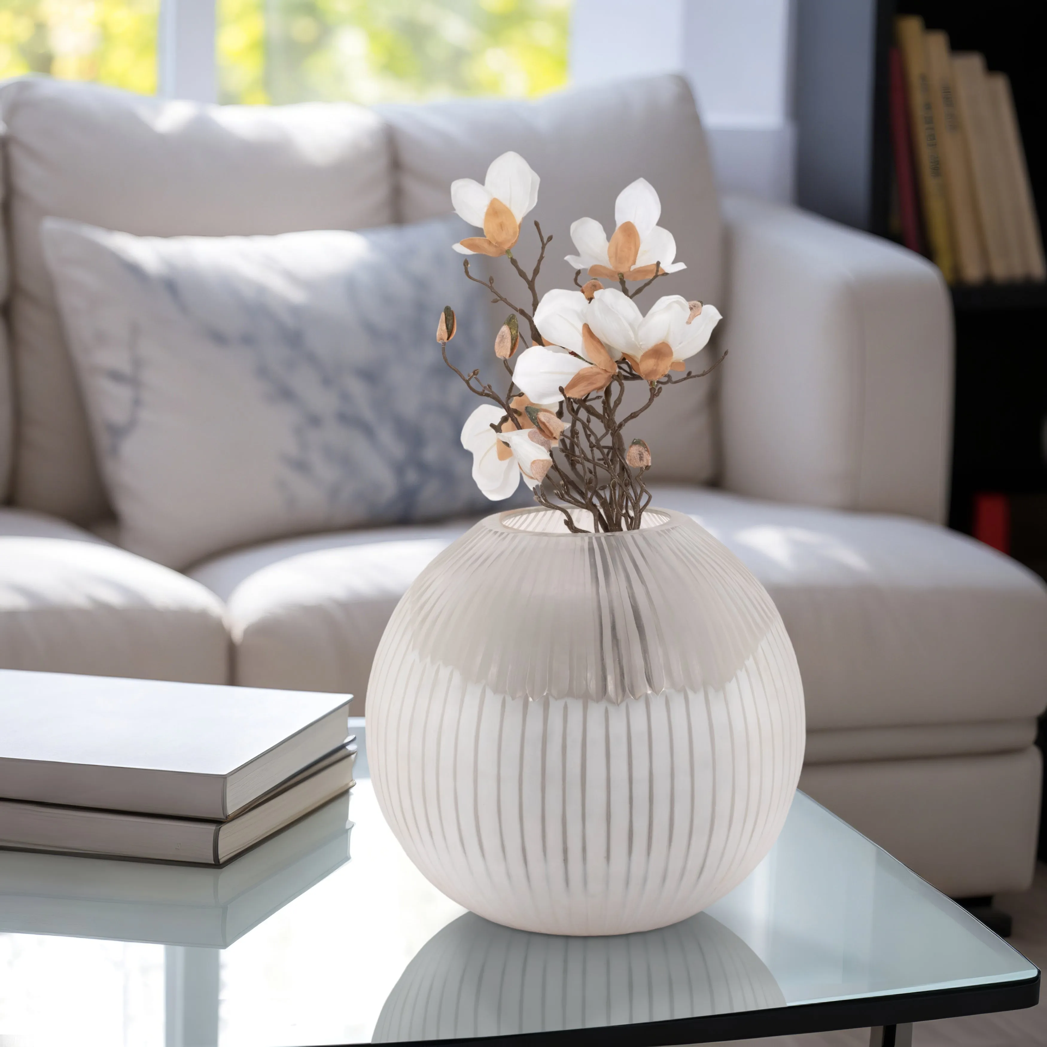 13" DULCET SMALL GLASS VASE