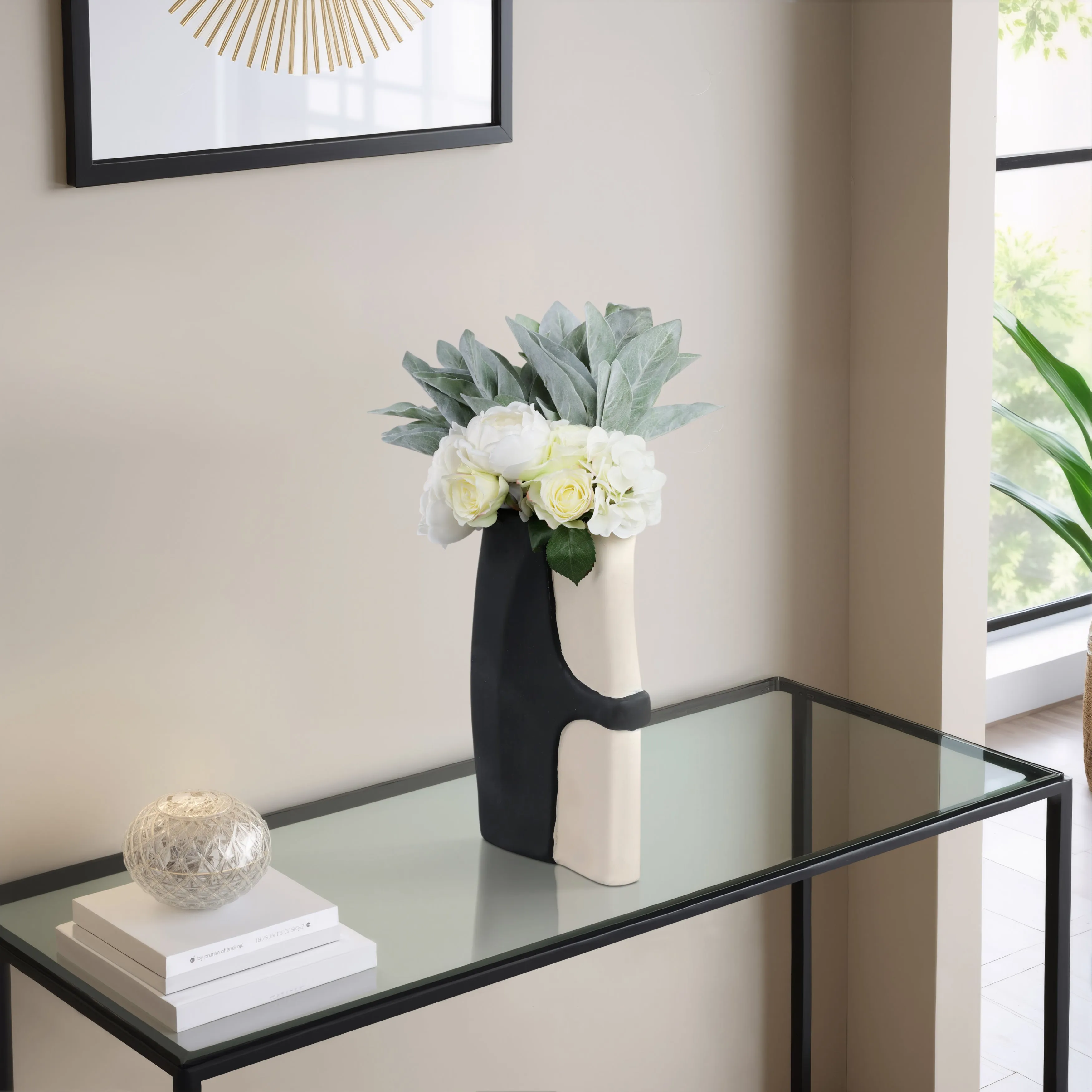 15" Concord Small Black Ecomix Vase