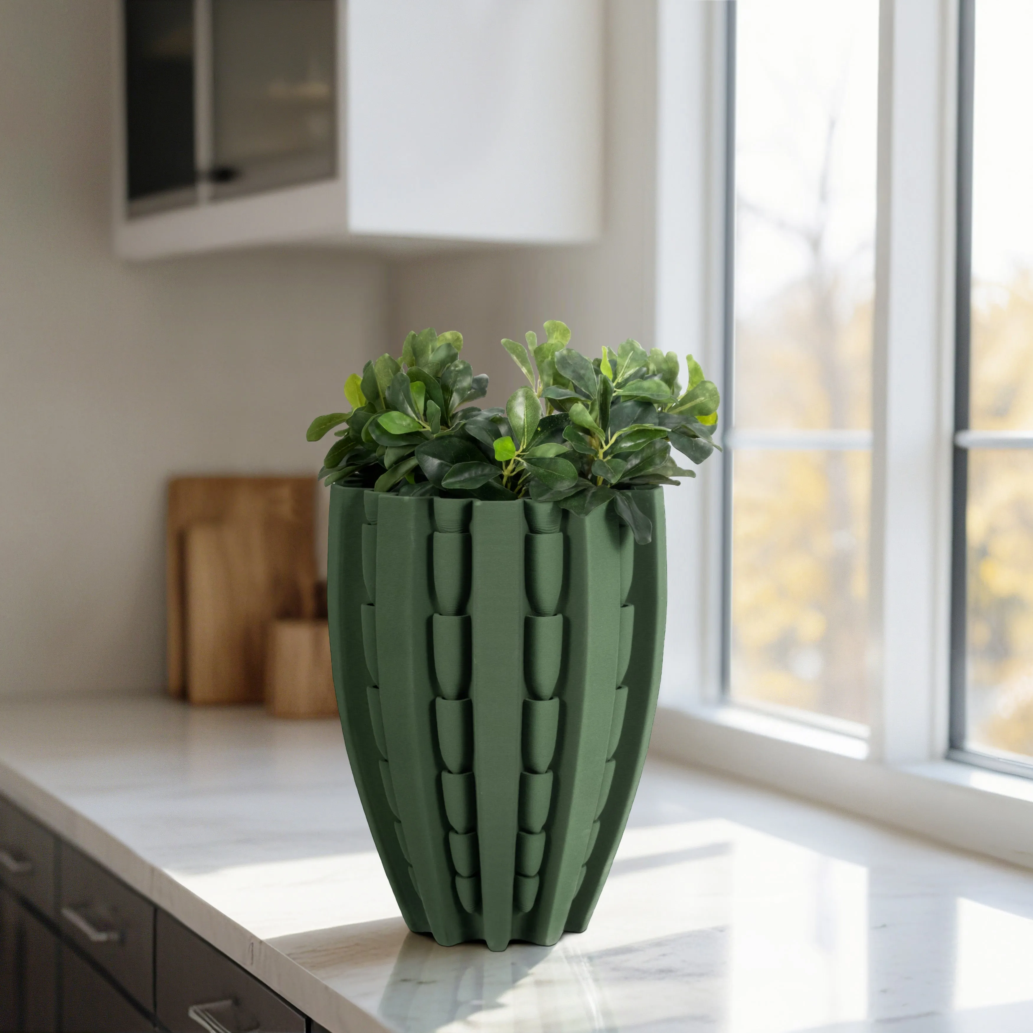 15" LAKELAND 3D PRINTED VASE, GREEN