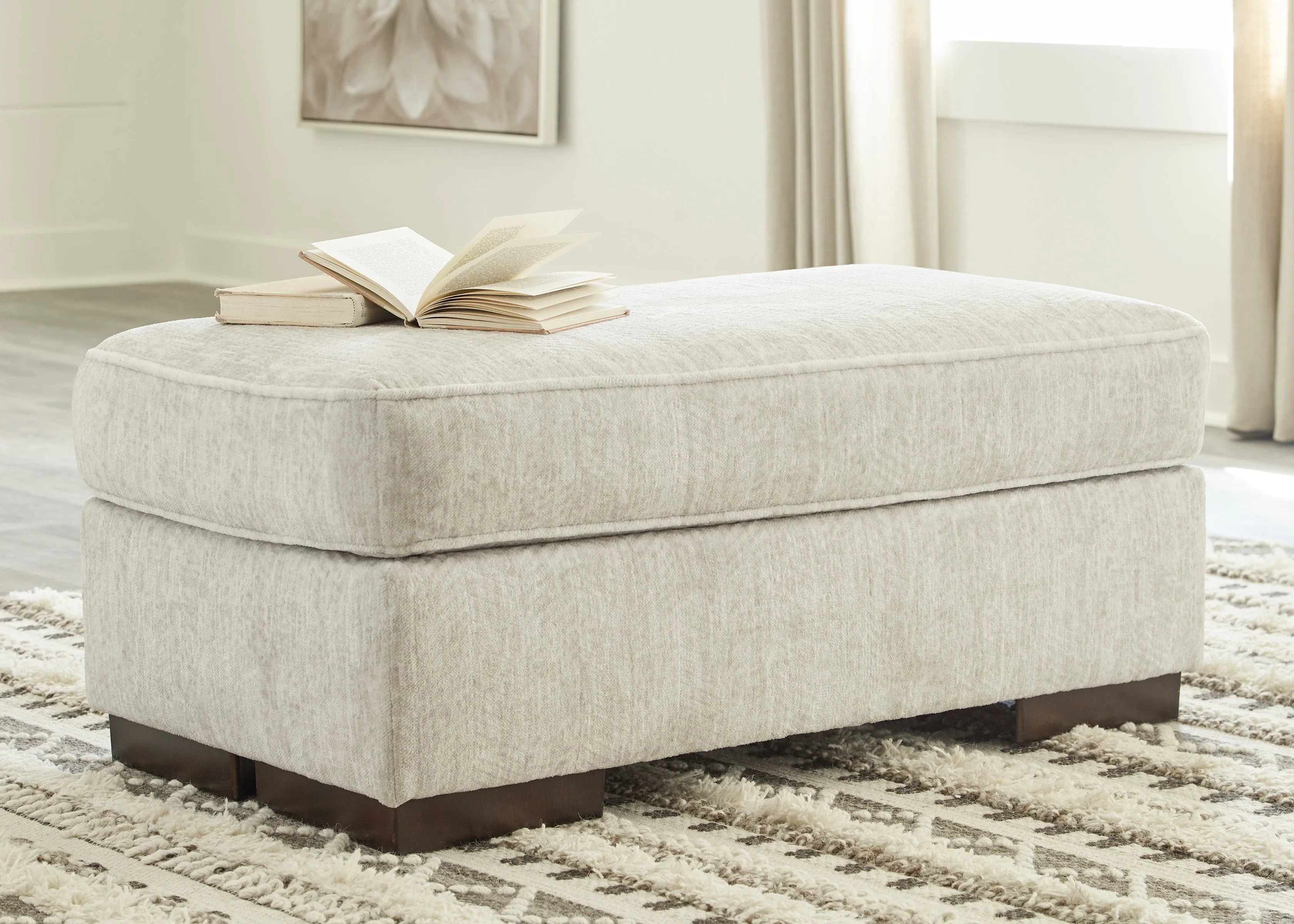 Alesandra Ottoman