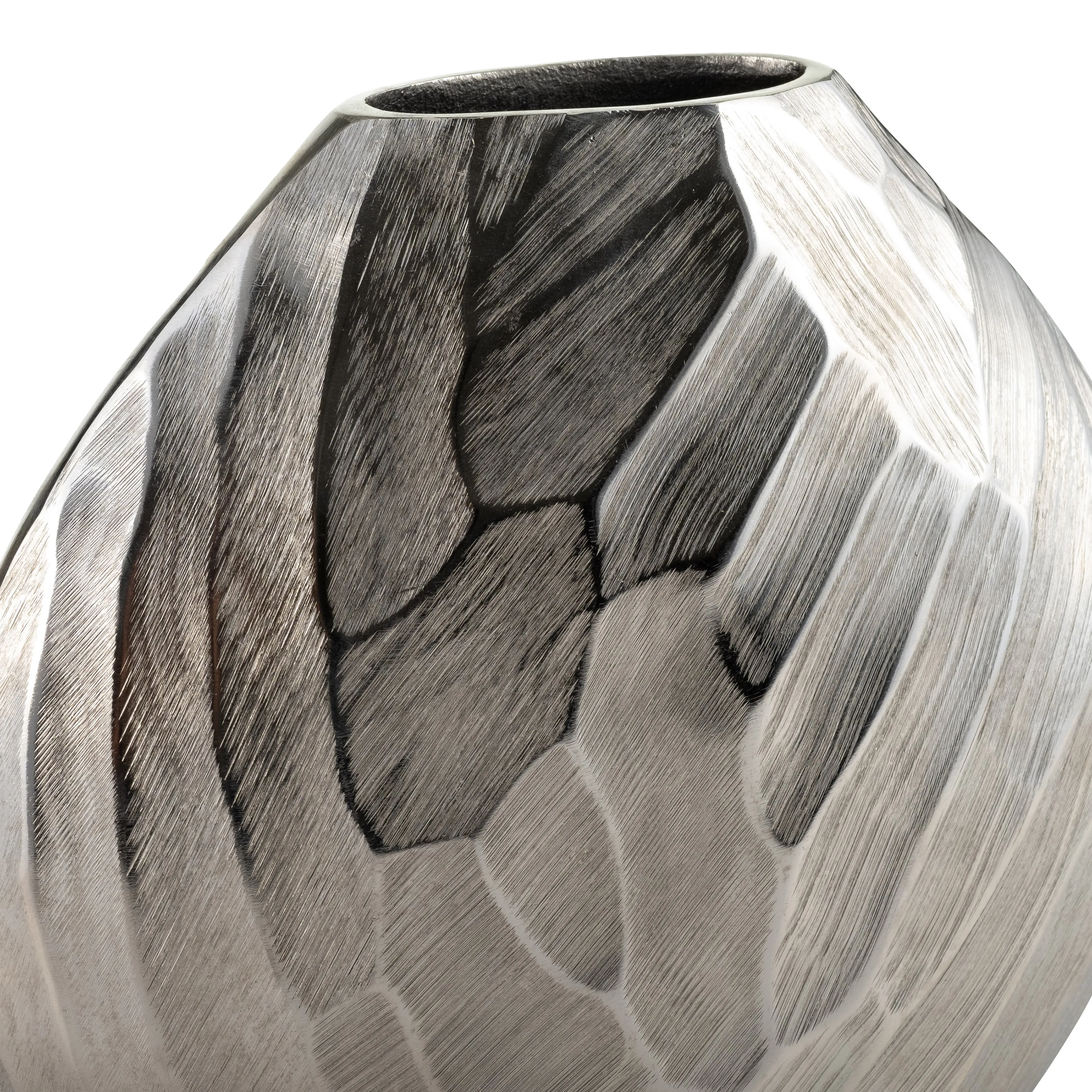 ALUMINUM 11"H HAMMERED VASE, SILVER