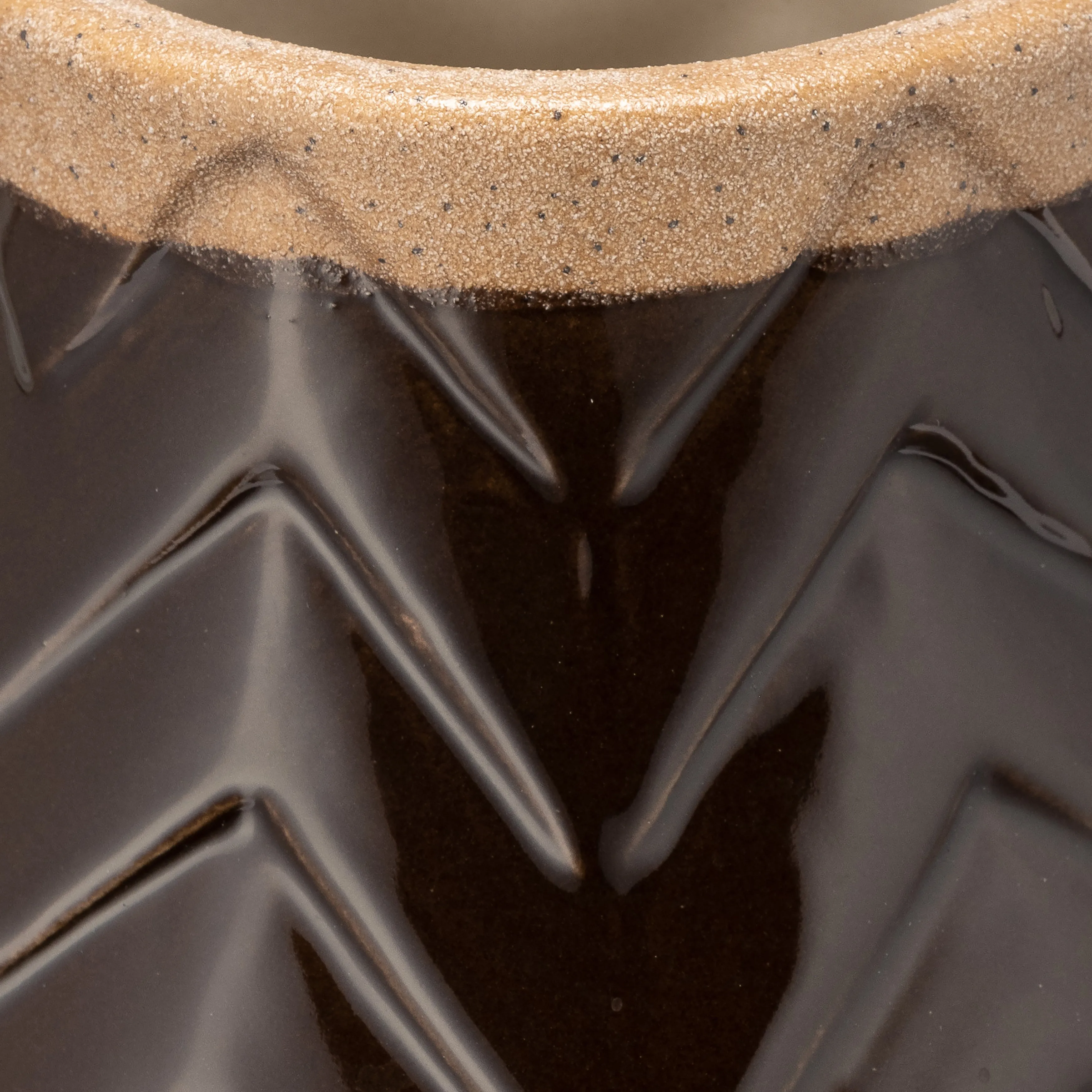 CER, 18" CHEVRON VASE, JAVA