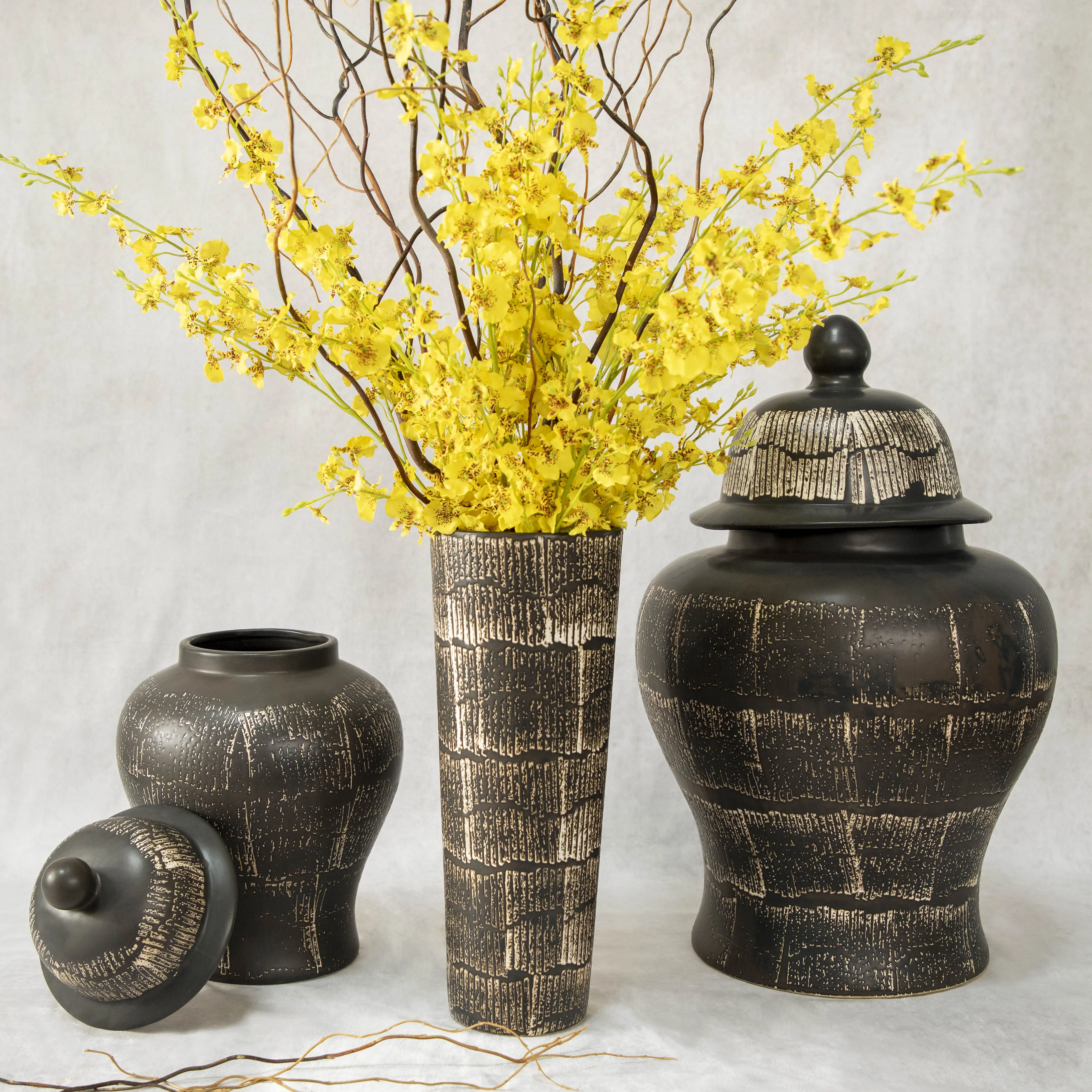 CERAMIC 28" TEMPLE JAR, ANTIQUE BLACK