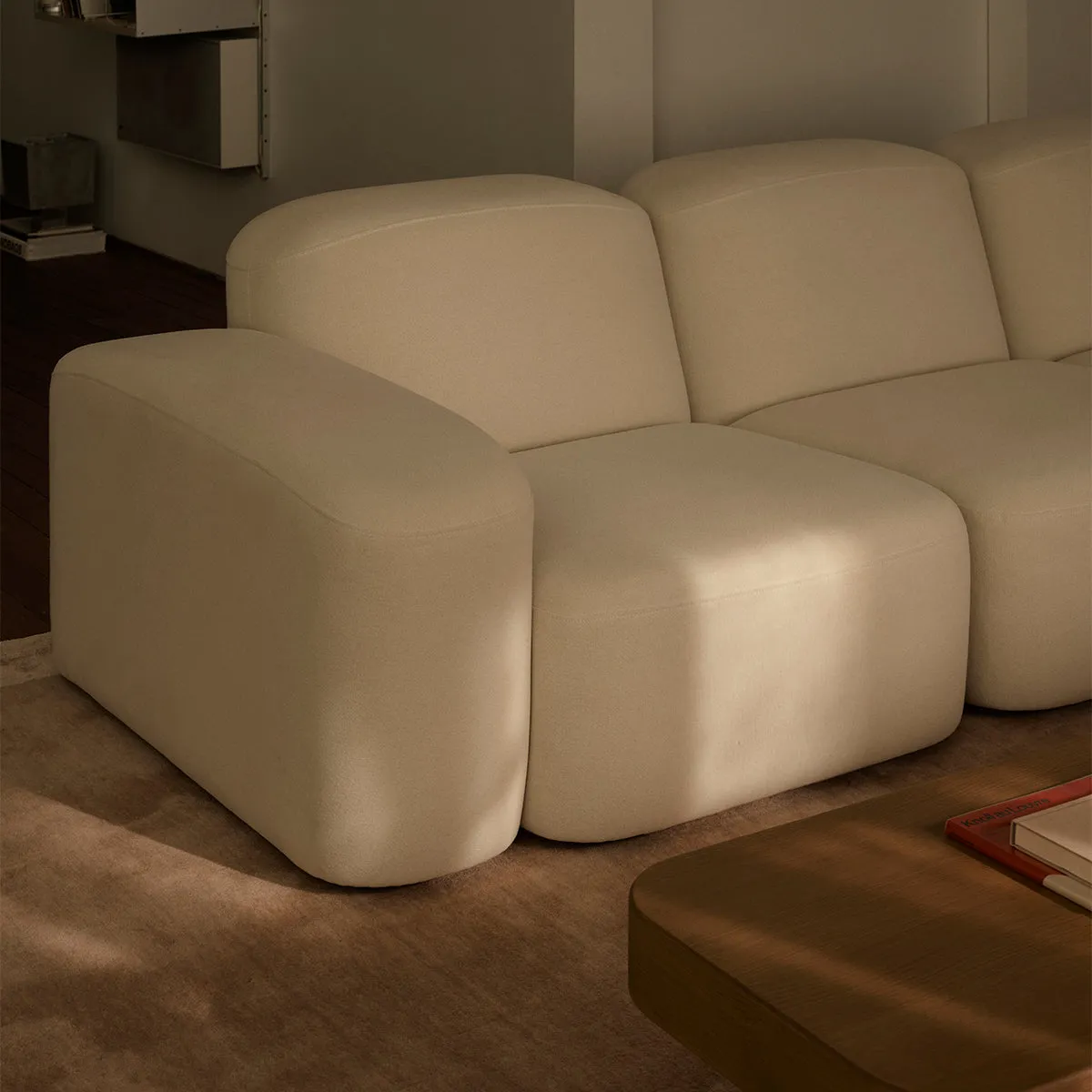 Muse 3 Seat Sofa (Hyams Sable)