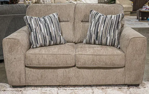 Olten Loveseat