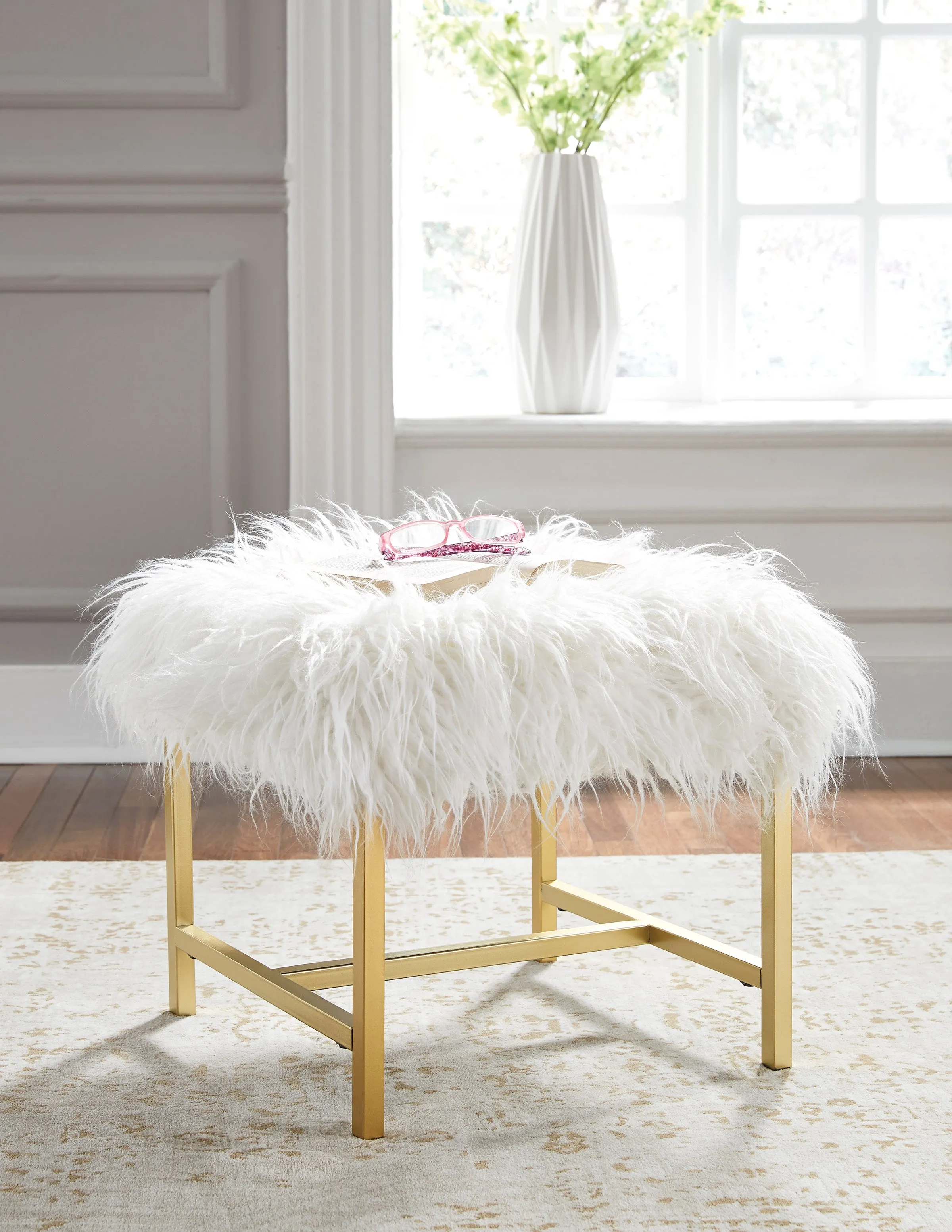 STOOL