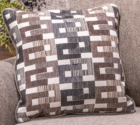 Triston-Peaks Loveseat